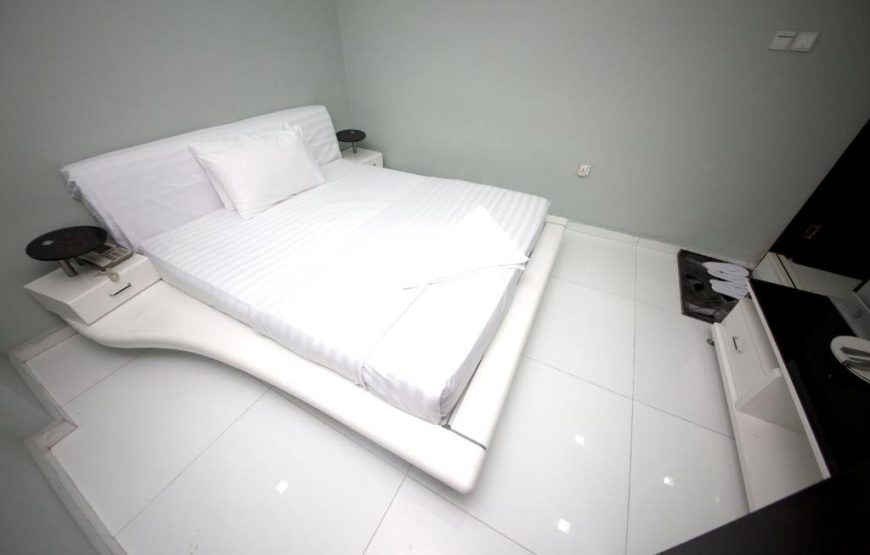 White Fort Hotel