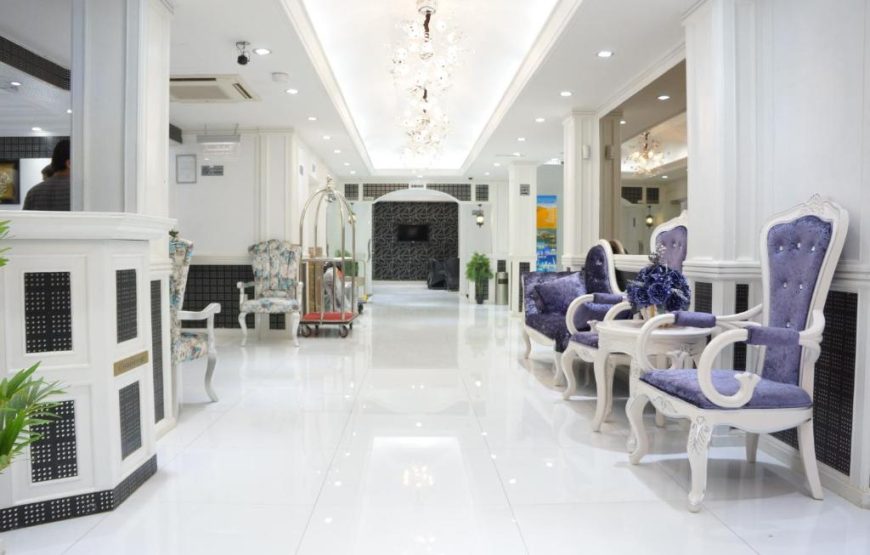 White Fort Hotel